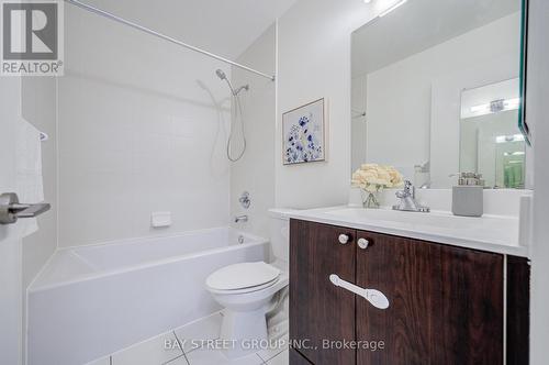 Ph3 - 151 Village Green Square, Toronto, ON - Indoor Photo Showing Bathroom