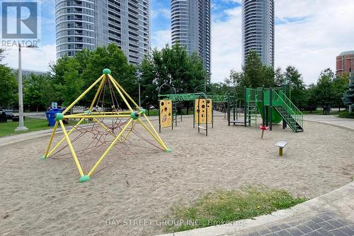 Ph3 - 151 Village Green Square, Toronto, ON - Outdoor