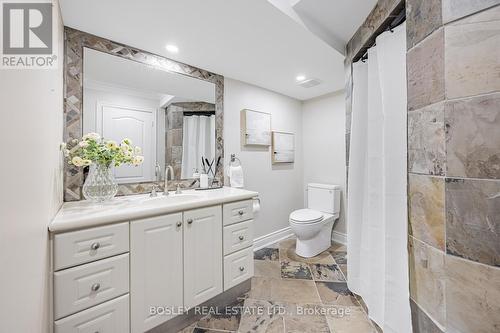 6358 Lisgar Drive, Mississauga, ON - Indoor Photo Showing Bathroom