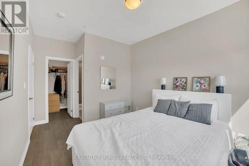 208 - 3265 Carding Mill Trail, Oakville, ON - Indoor Photo Showing Bedroom
