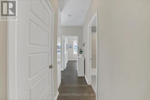 208 - 3265 Carding Mill Trail, Oakville, ON - Indoor Photo Showing Other Room