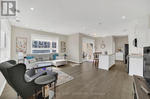 208 - 3265 Carding Mill Trail, Oakville, ON - Indoor Photo Showing Other Room