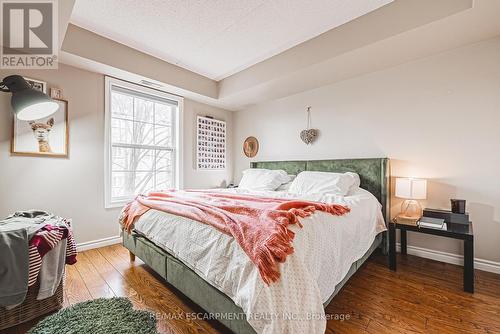 313 - 1451 Walkers Line, Burlington, ON - Indoor Photo Showing Bedroom
