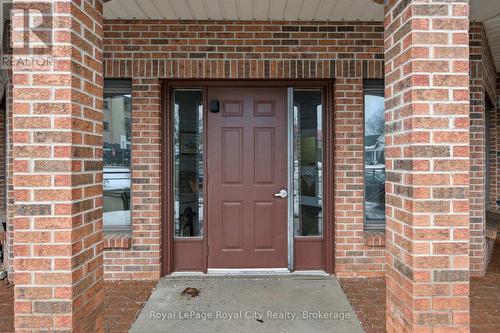 206 - 4 Albert Street, Cambridge, ON - Outdoor With Exterior