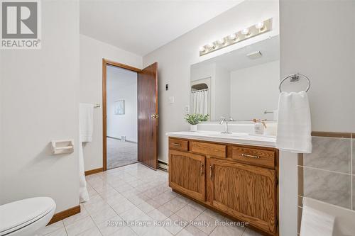 206 - 4 Albert Street, Cambridge, ON - Indoor Photo Showing Bathroom