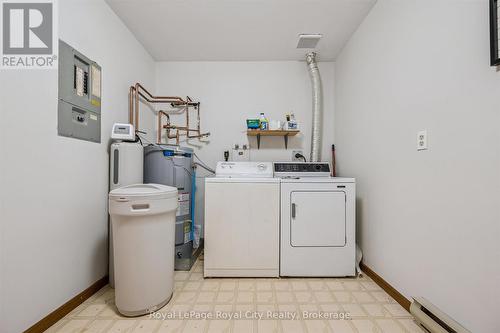 206 - 4 Albert Street, Cambridge, ON - Indoor Photo Showing Laundry Room