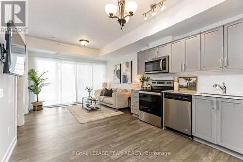 105 - 280 Herzberg Road, Ottawa, ON - Indoor Photo Showing Kitchen