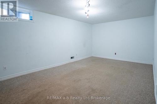 6 - 380 Quarter Line, Tillsonburg, ON - Indoor Photo Showing Other Room