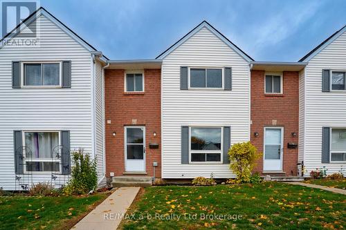 6 - 380 Quarter Line, Tillsonburg, ON - Outdoor With Facade