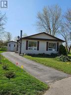 49 ROYAL OAK DRIVE  Innisfil, ON L0L 1L0