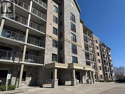 778 LAURELWOOD Drive Unit# 303  Waterloo, ON N2V 0A8