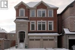 3 - 41 PULPWOOD CRESCENT  Richmond Hill, ON L4E 0V1