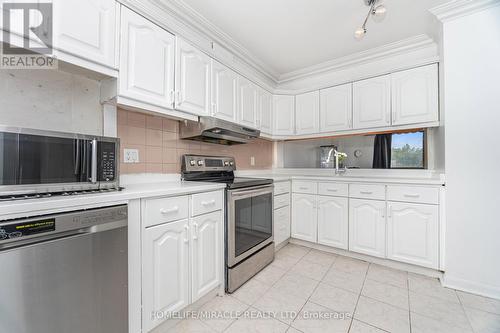 208 - 236 Albion Road, Toronto, ON - Indoor Photo Showing Kitchen