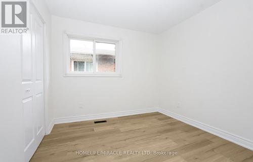 66 Avening Drive, Toronto, ON - Indoor Photo Showing Other Room