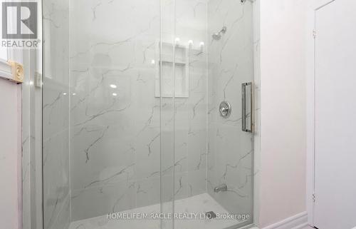 66 Avening Drive, Toronto, ON - Indoor Photo Showing Bathroom