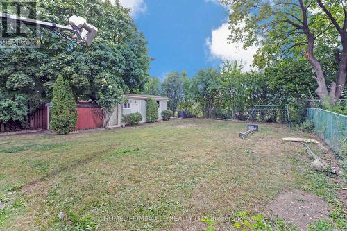 66 Avening Drive, Toronto, ON - Outdoor