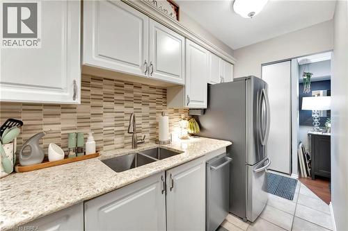 36 Hayhurst Road Unit# 159, Brantford, ON - Indoor Photo Showing Kitchen With Double Sink With Upgraded Kitchen