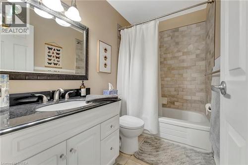 36 Hayhurst Road Unit# 159, Brantford, ON - Indoor Photo Showing Bathroom
