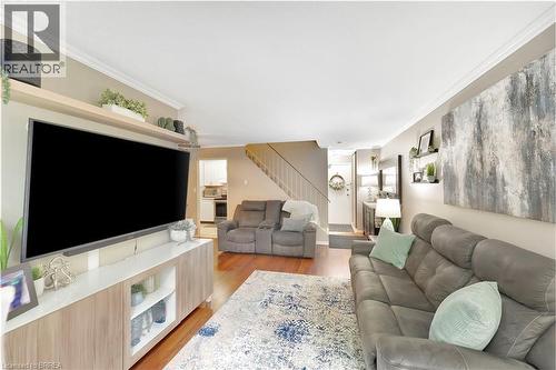 36 Hayhurst Road Unit# 159, Brantford, ON - Indoor Photo Showing Living Room