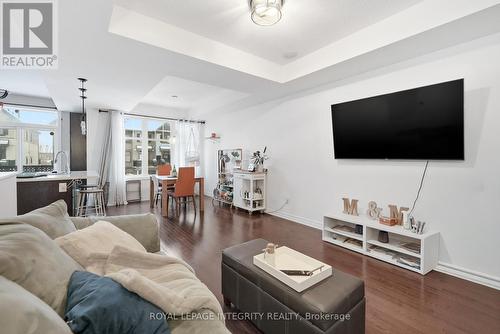 322 Citrine Street, Ottawa, ON - Indoor Photo Showing Living Room
