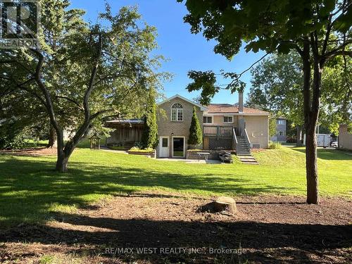 25 Norman Avenue, King, ON - Outdoor