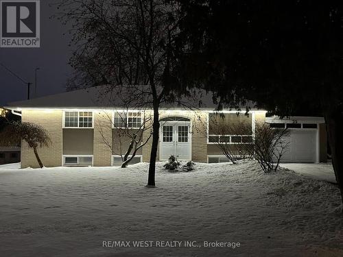 25 Norman Avenue, King, ON - Outdoor