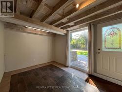 Separate Entrance to Walkout Basement - 