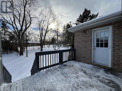 25 Norman Avenue, King, ON - Outdoor