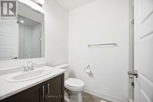 142 Christopher Road, Oakville, ON - Indoor Photo Showing Bathroom
