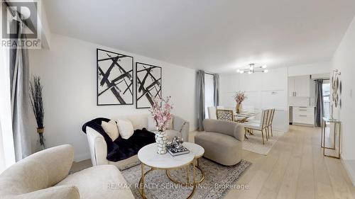 26 MAYFAIR CRESCENT  Brampton, ON L6S 3N4