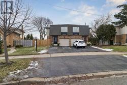 2775 WINDJAMMER ROAD  Mississauga, ON L5L 1T4