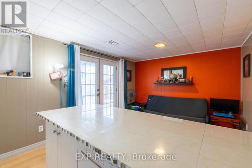 102 The Country Way, Kitchener, ON - Indoor