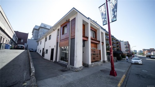 681 Herald St  Victoria, BC V8W 1S8