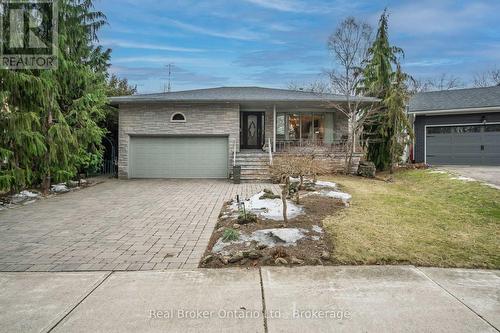 265 WINDY OAKS  Mississauga (Mineola), ON L5G 1Z8
