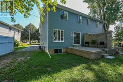 SIT OUT BACK PORCH - 