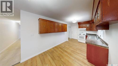 2130 Atkinson Street, Regina, SK - Indoor