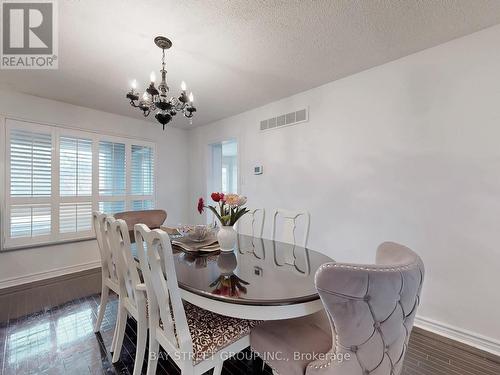 36 Durant Crescent, Markham, ON - Indoor Photo Showing Dining Room