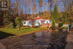 58 2ND STREET W Owen Sound, ON N4K 0B4