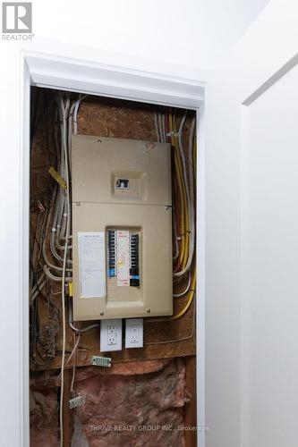 73 - 35 Waterman Avenue, London South (South R), ON - Indoor Photo Showing Other Room