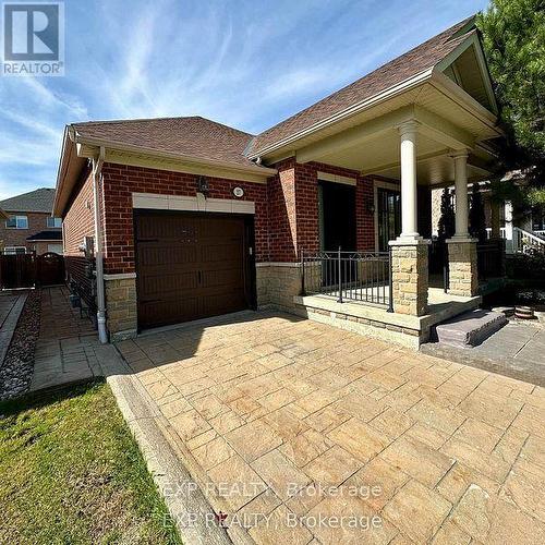 27 Butterwood Lane, Whitchurch-Stouffville (Stouffville), ON - Outdoor With Deck Patio Veranda