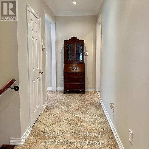 27 Butterwood Lane, Whitchurch-Stouffville (Stouffville), ON - Indoor Photo Showing Other Room