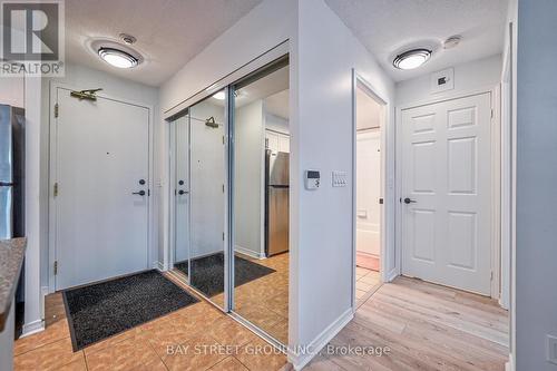 803 - 5500 Yonge Street, Toronto, ON - Indoor Photo Showing Other Room
