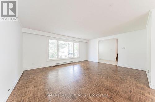 75 Stockdale Crescent, Richmond Hill, ON - Indoor Photo Showing Other Room
