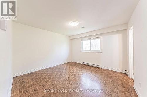75 Stockdale Crescent, Richmond Hill, ON - Indoor Photo Showing Other Room