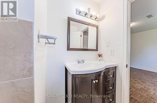 75 Stockdale Crescent, Richmond Hill, ON - Indoor Photo Showing Bathroom