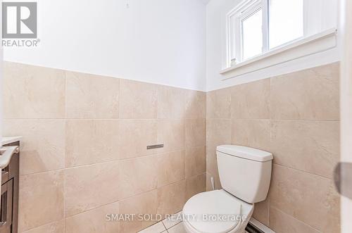 75 Stockdale Crescent, Richmond Hill, ON - Indoor Photo Showing Bathroom