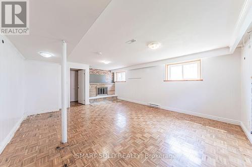 75 Stockdale Crescent, Richmond Hill, ON - Indoor Photo Showing Other Room
