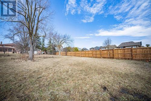 75 Stockdale Crescent, Richmond Hill, ON - Outdoor