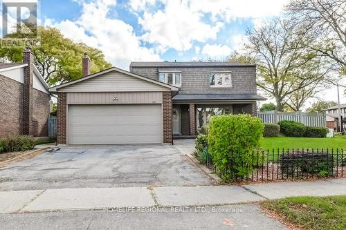 2557 BRASILIA CIRCLE  Mississauga, ON L5N 2E9