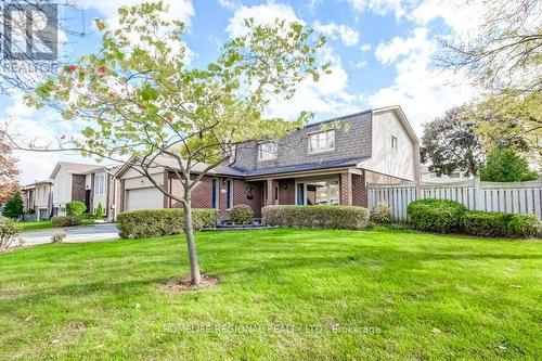 2557 Brasilia Circle, Mississauga, ON - Outdoor With Facade